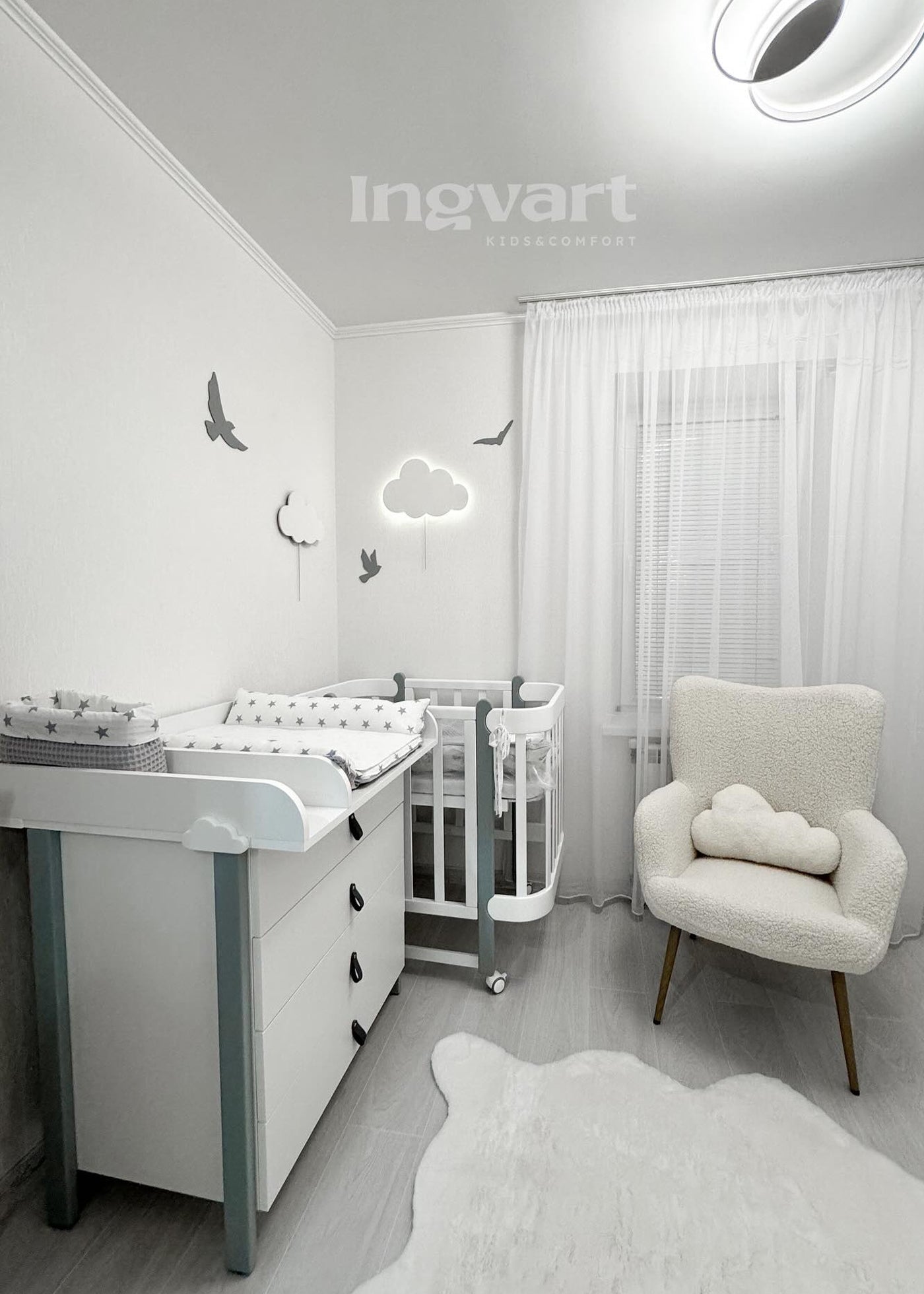 White-gray Scandi dresser with changing table