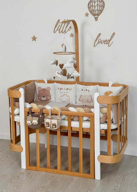 Set Protectie si Lenjerie Patut oval rotund normal 7 Piese cu Elefanti Beige si alb 6744601 Ingvart