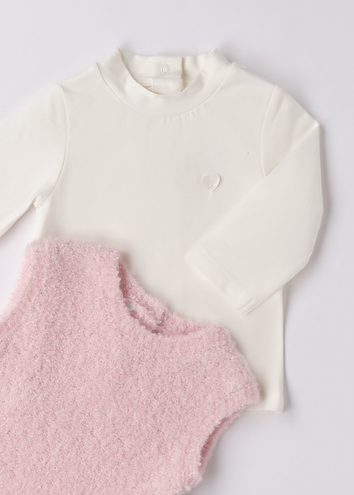 Set 2 Piese Fetite Bluza Crem Maneca Lunga si Vesta Tricotata Roz 3.F777/K1 Minibanda