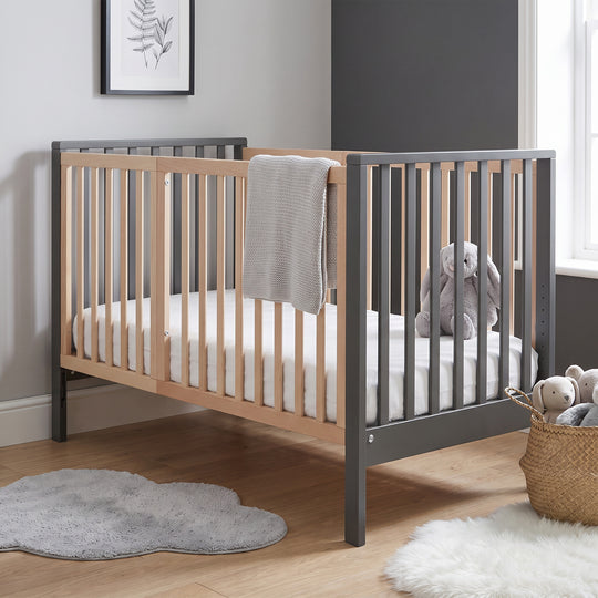Patut Bebe Co-Sleeper 6 in 1 cu Saltea Titanium – Evolution | Erbesi