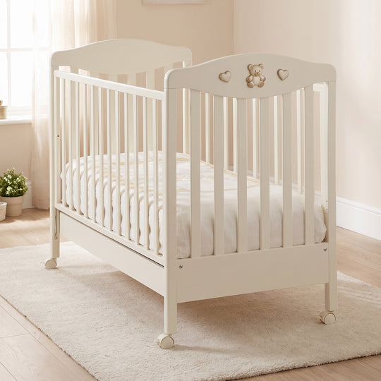 Patut Bebe din Lemn de Fag cu Sertar Ivory – Tippy Jolie | Erbesi