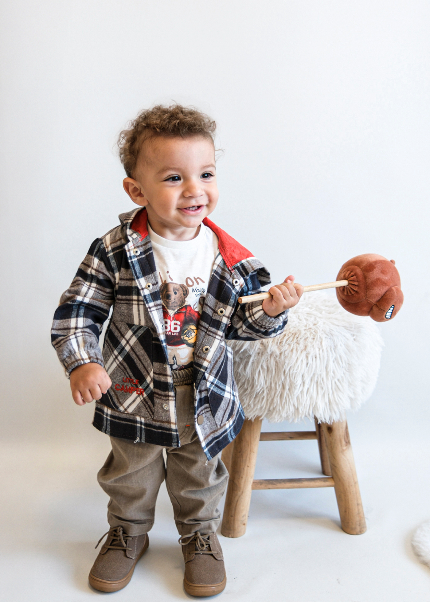 Set 3 Piese Camasa Stofa Carouri Bleumarin cu Bej, Pantaloni Lungi Bej si Bluza Crem 3744 Mino Baby