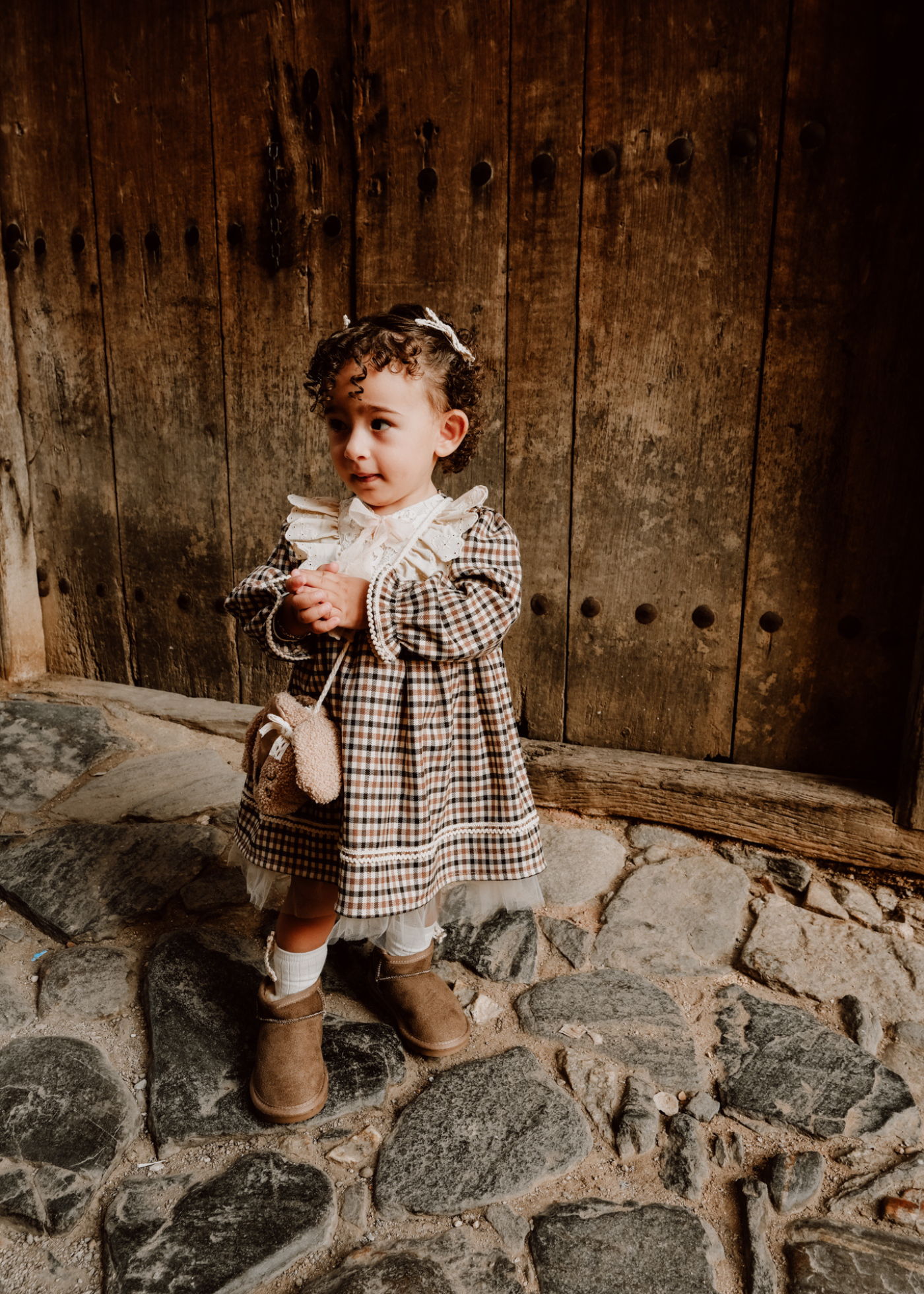 Rochie Tip Sarafan Stofa Crem cu Paiete, Maneci si Guler Tip Camasa 3732 Mino Baby