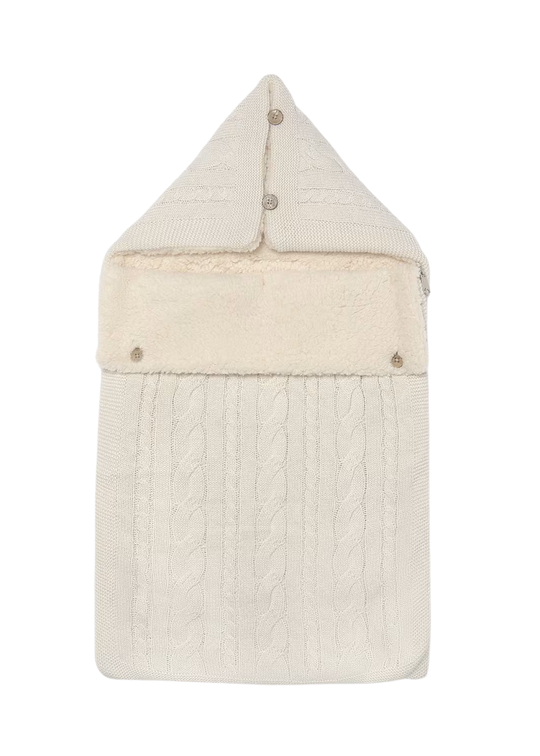 Sac Port-Bebe Tricotat cu Gluga din Bumbac si Acril Crem 9191 – Mayoral