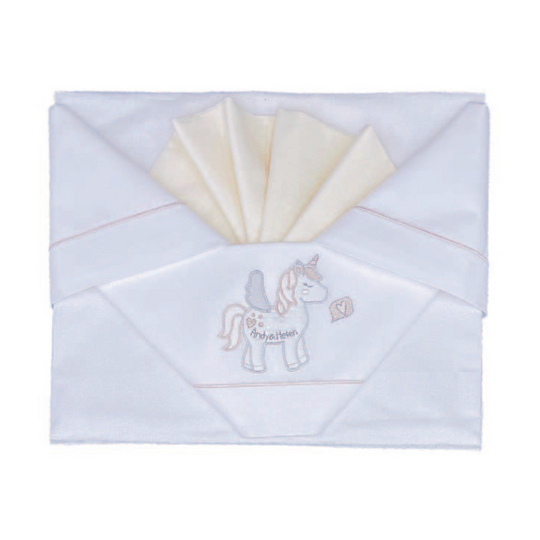 Set Lenjerie Patut 3 Piese 120x60cm & 127x63cm Crem cu Unicorn D23 Andy & Helen Italia