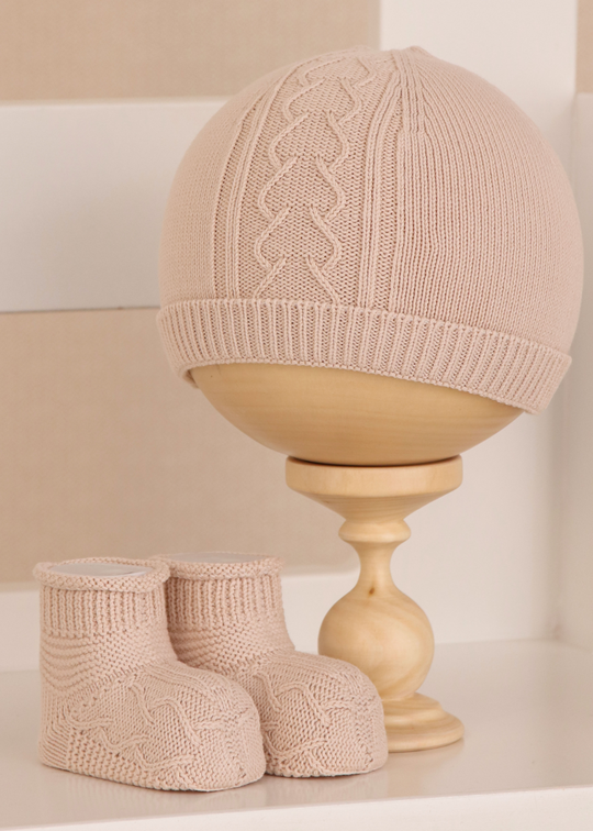 Set Fes si Botosi Tricotate Bej 1330 Leo King