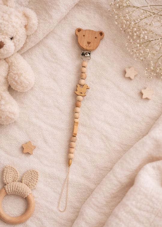 Organic Wooden Pacifier Holder with Bear CSYA1000 Baby Cosy