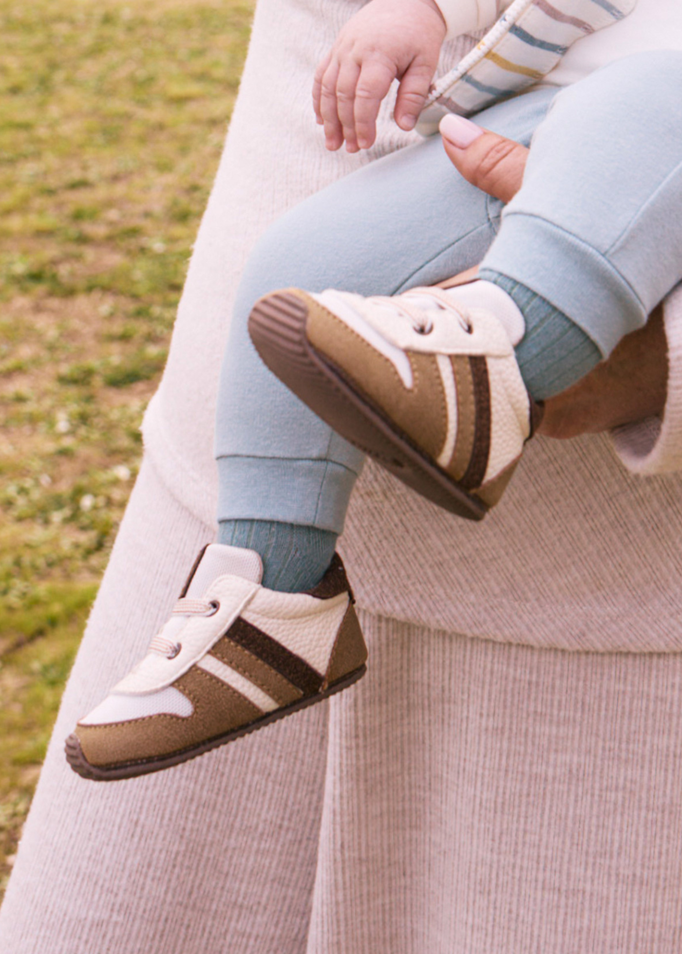 Pantofi Sport Maro cu Crem cu Velcro 9953 Mayoral