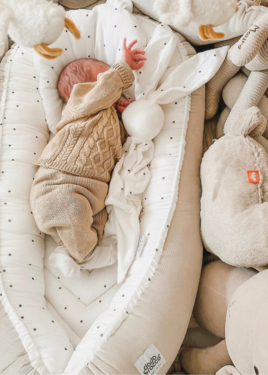 Cream Bunny Attachment Toy with Beige Dots – 1090-1002 Dada&amp;Rocco