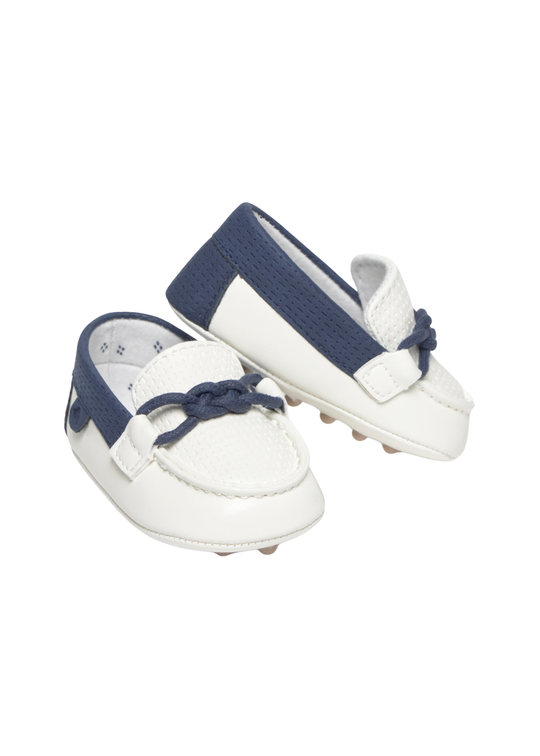 Mocasini Alb cu Bleumarin 9083 Mayoral