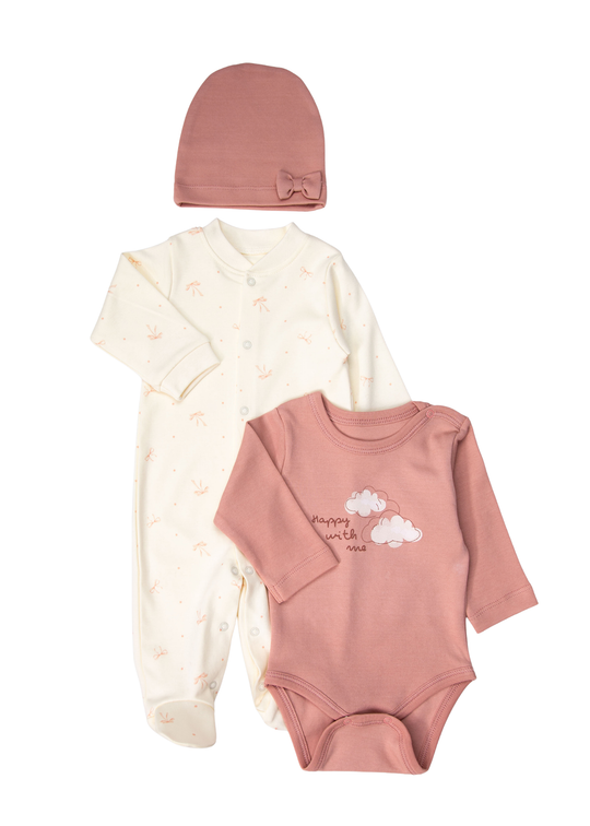 Set de 3 Piese: Salopeta cu Botosei din Bumbac Organic cu Fundite, Caciulita si Body cu Norisori Roz Pudra Z1163 – Bebetto