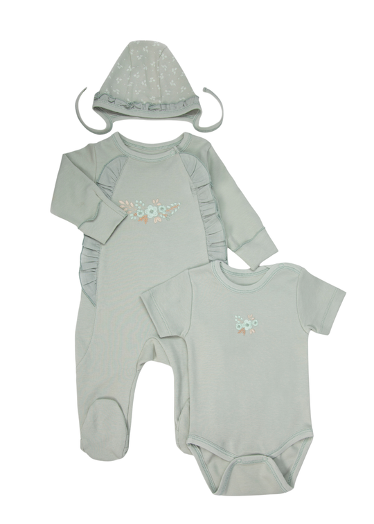 Set de 3 Piese: Salopeta cu Botosei si Broderie Florala, Body si Caciulita, pentru Fetite Z1145 – Bebetto