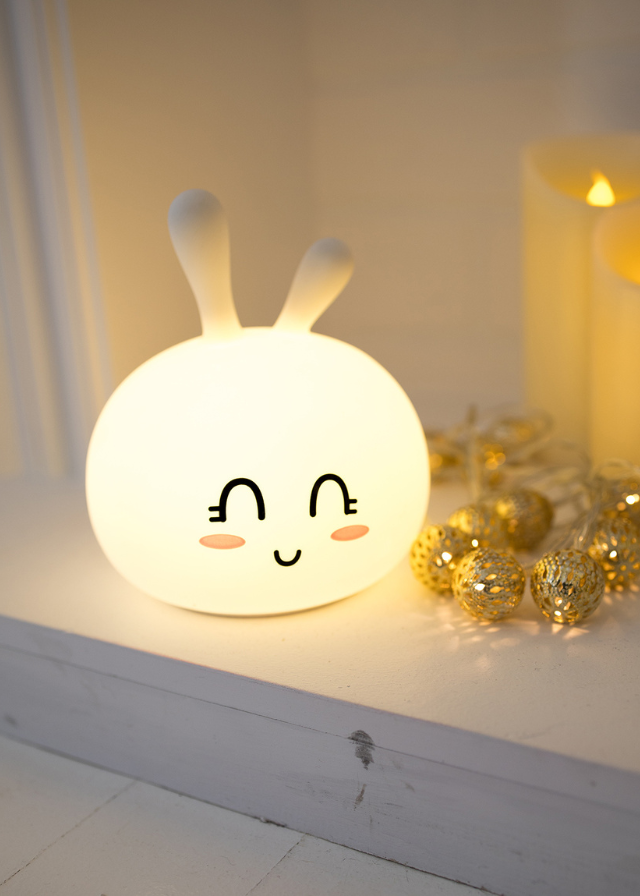 Lampa de Veghe Iepuras din Silicon Alb cu USB tip C 52-0058 Rabbit & Friends - Camera Bebelusului