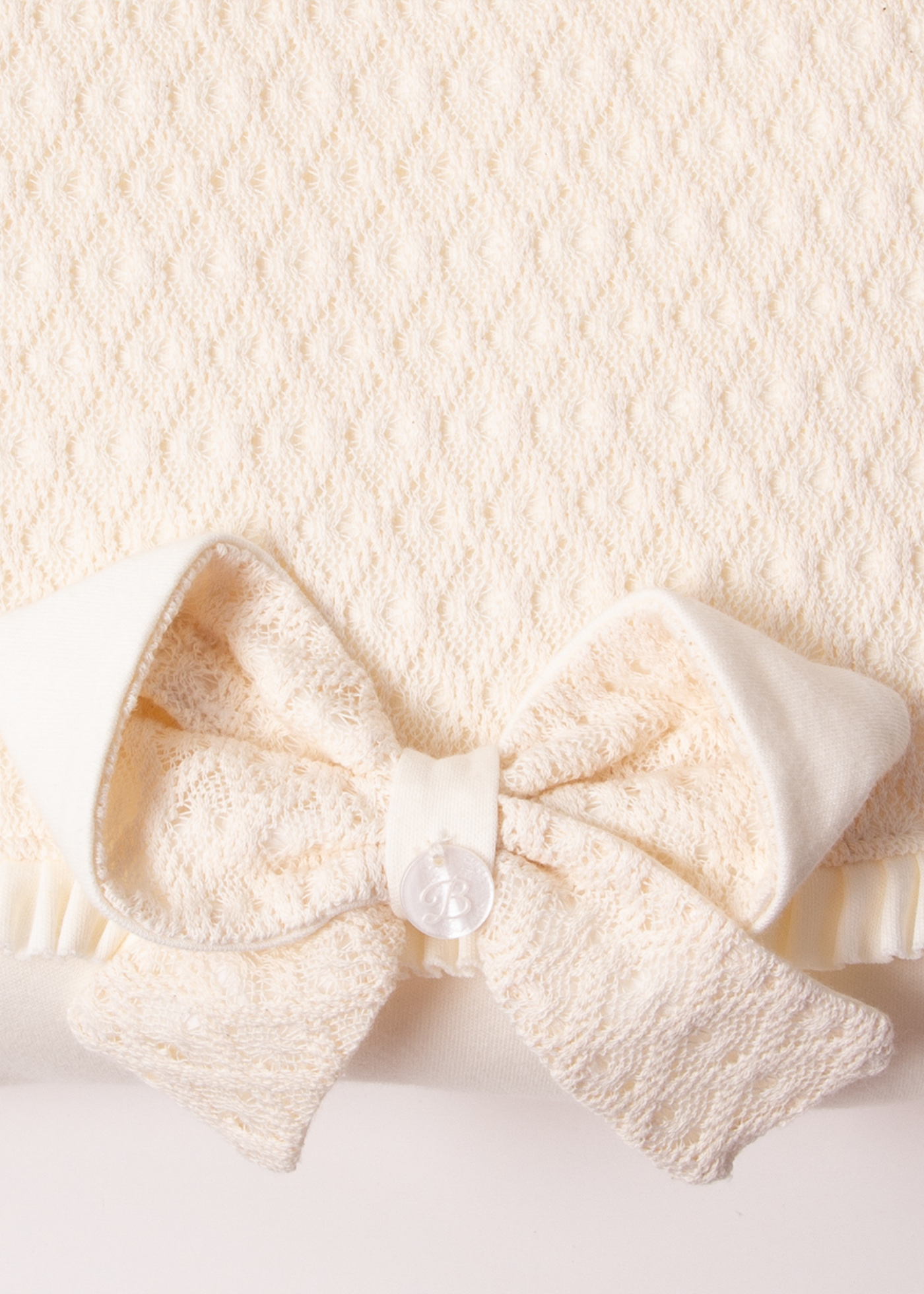 Portbebe Transformabil Crem cu Dantela B851 Bebetto