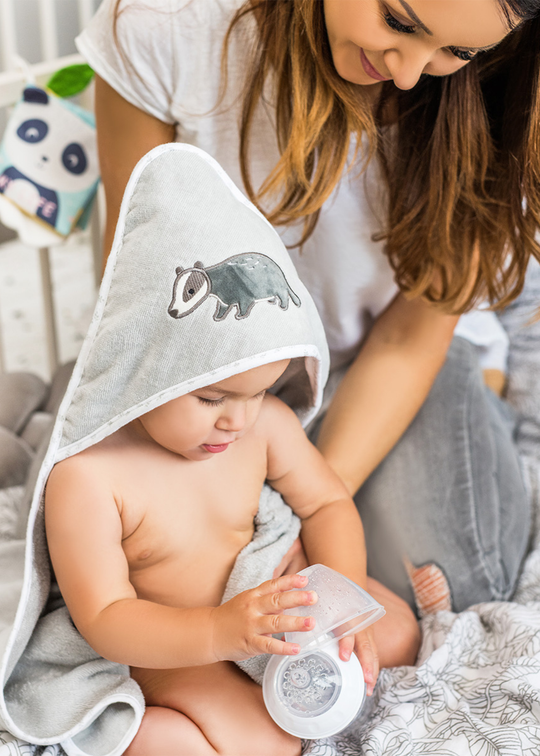 Prosop din Bumbac pentru Copii cu Gluga Velur Gri Babyono 100 x 100 cm 540/02 BabyOno