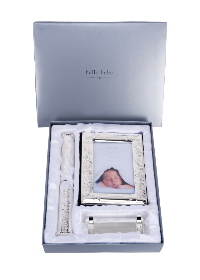 Set Argintat Album Foto My Christening Day si Suport Certificat Botez 8887ch Celebrations