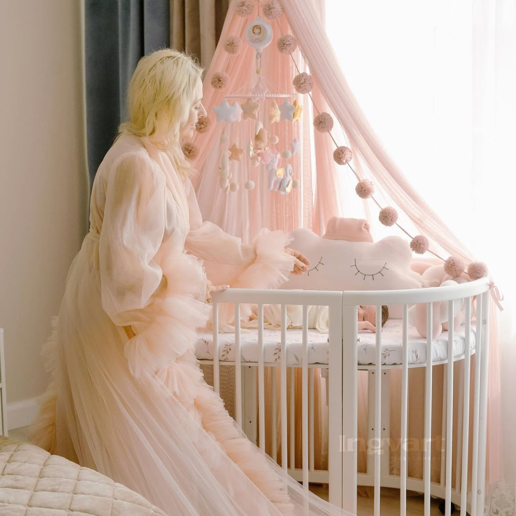 Decorative Pillow Cloudy Velvet White-Pink Ingvart