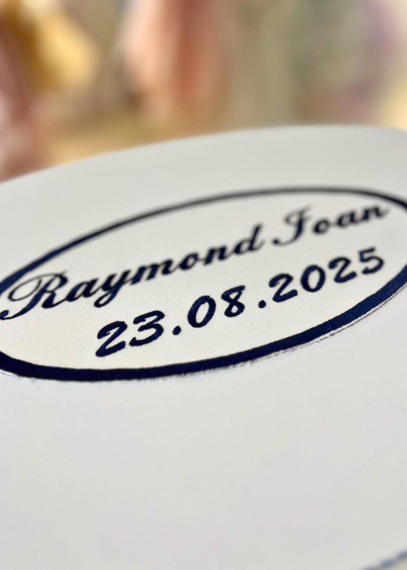 Personalizare Cufar Botez Elipsa Brodata Lateral / Capac