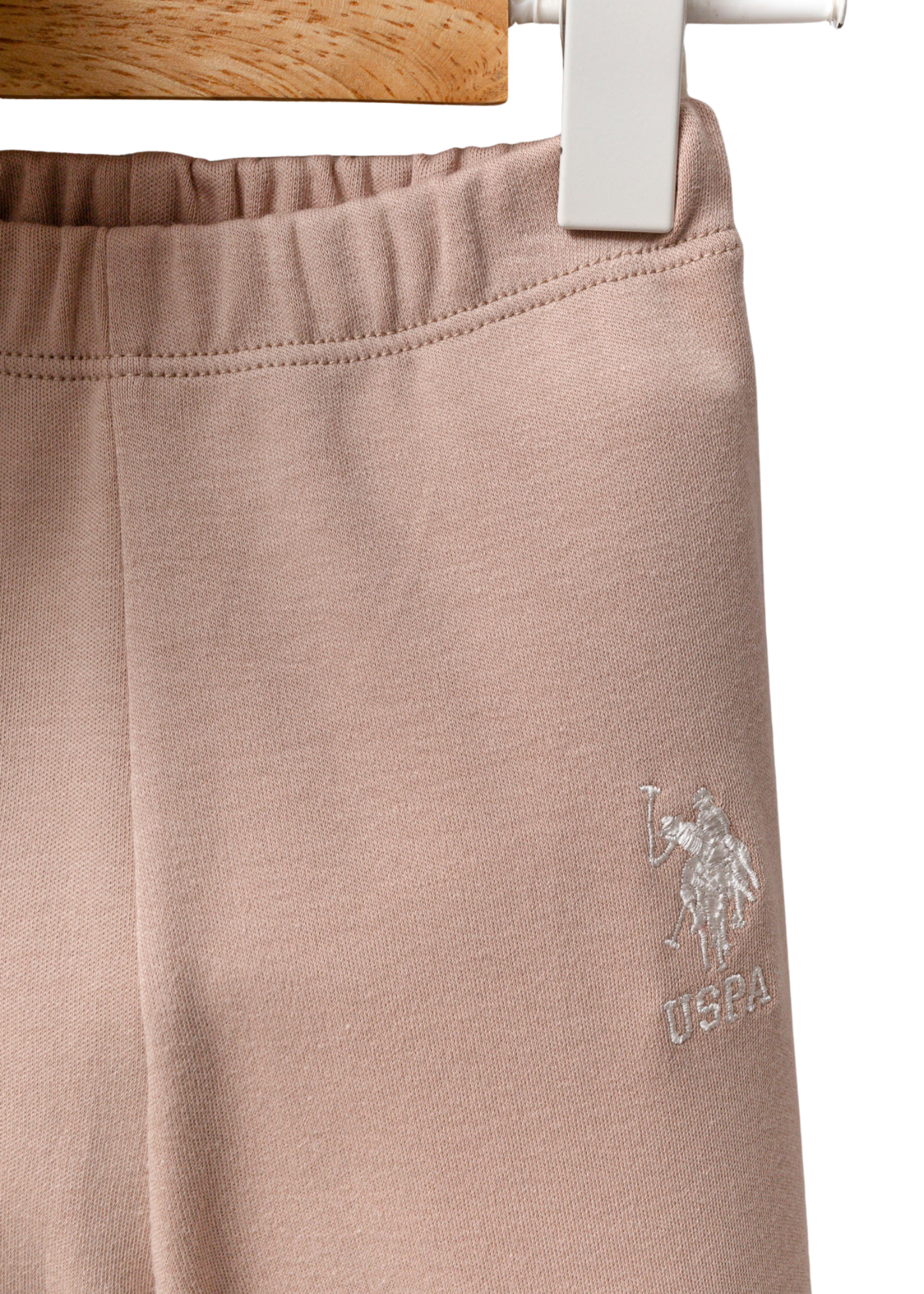 Set 2 Piese Bluza Alba cu Maneca Lunga si Pantaloni Lungi Bej USB2709 Us Polo Assn