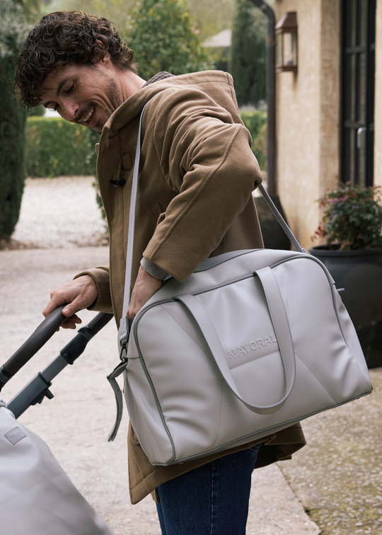 Geanta Maternitate Bebe Piele Ecologica Gri 19966 Mayoral