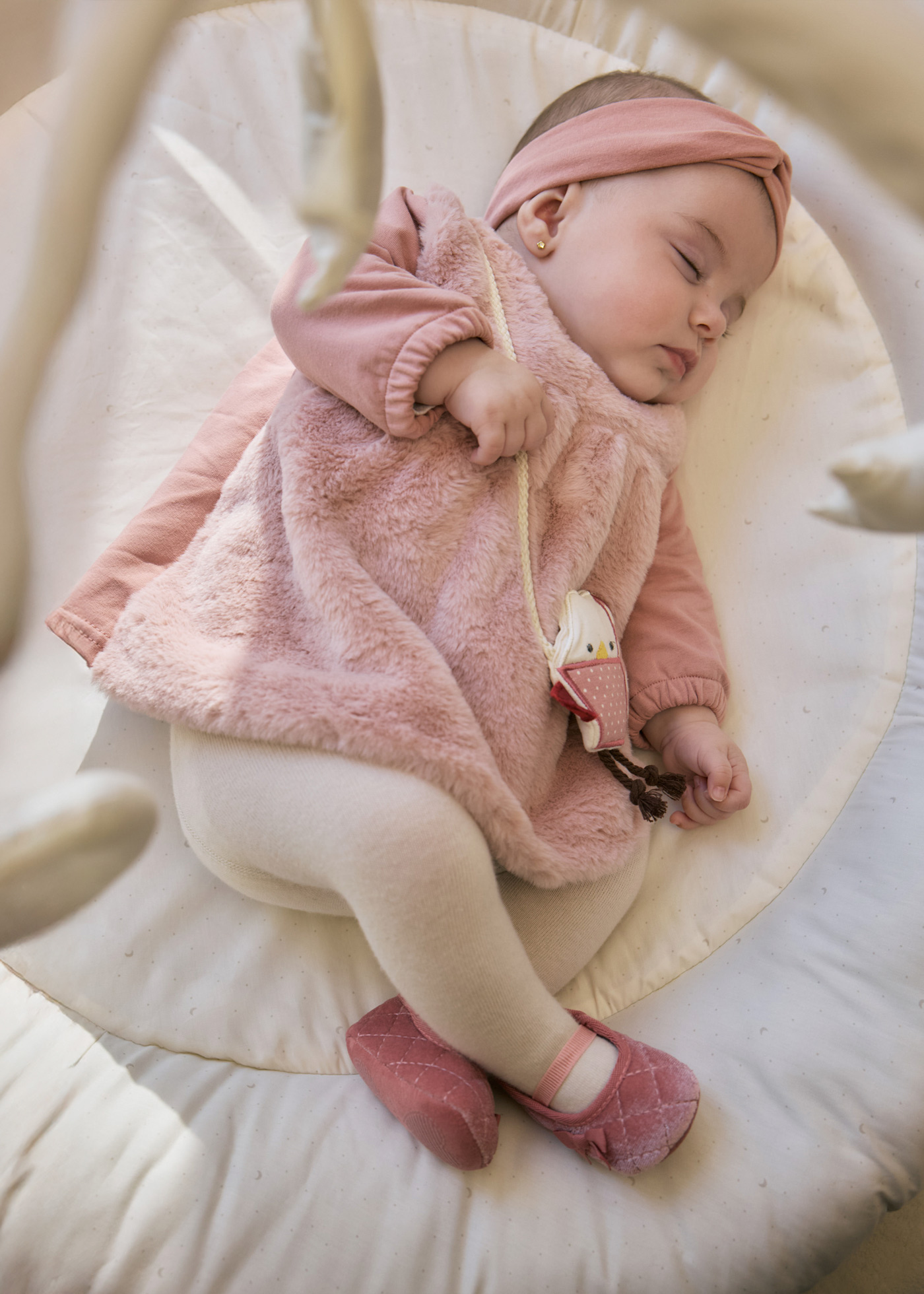 Rochie Roz cu Blana, Maneca Lunga si Geanta Catel 2823 Mayoral