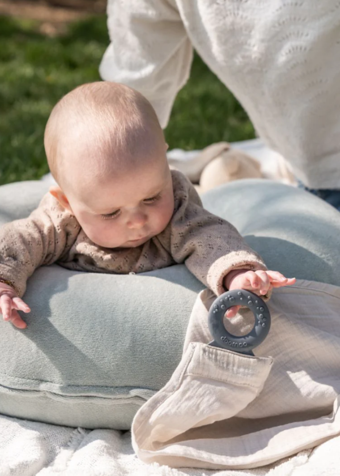 Esarfa Pentru Alaptat Multifunctionala Bej 37001027 Senses