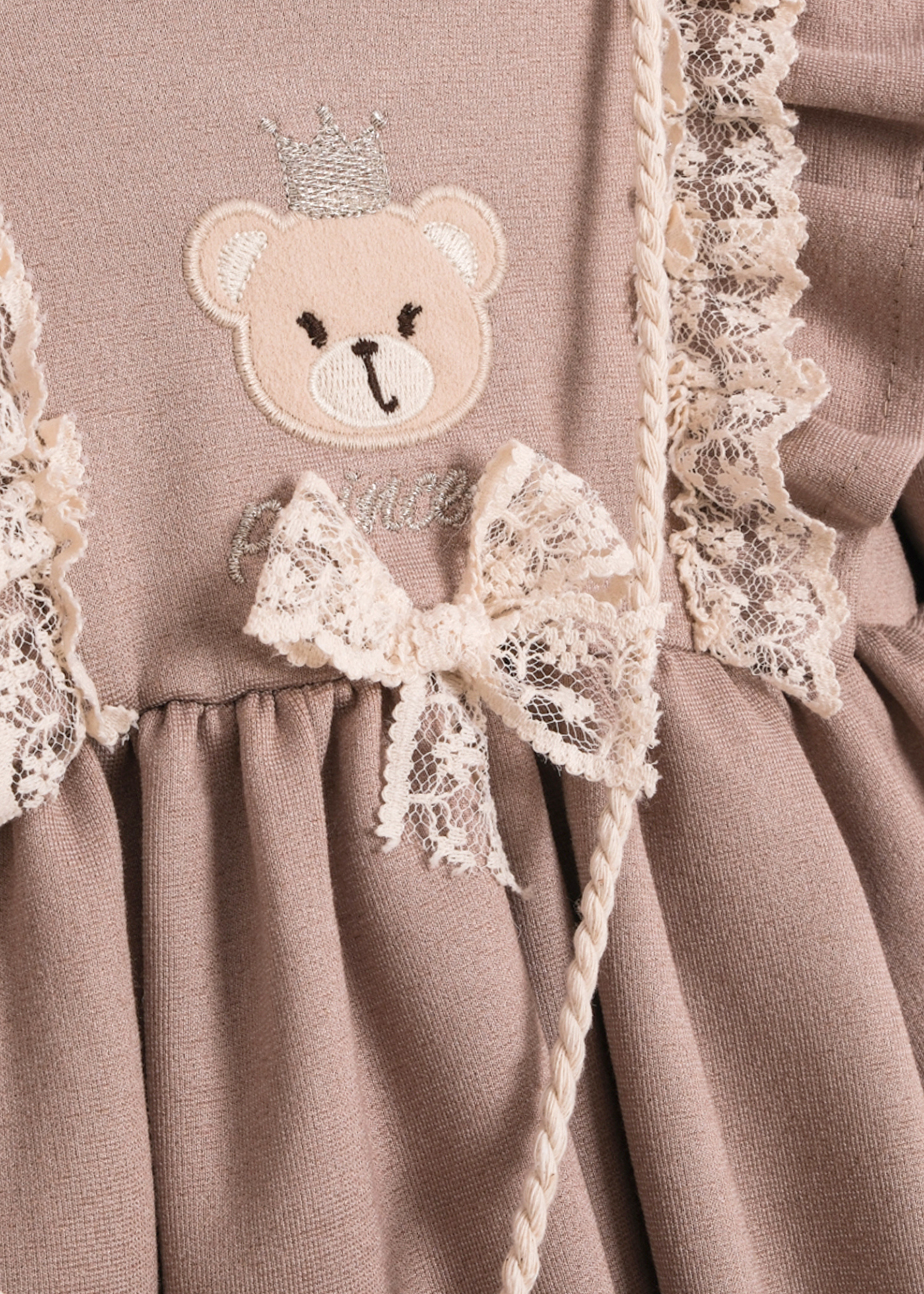 Rochie Stofa Bej cu Maneca Lunga si Geanta Ursulet 3737 Mino Baby