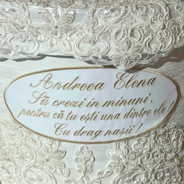 Personalizare Cufar Botez Elipsa Brodata Lateral / Capac – previzualizare 13