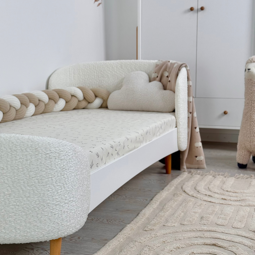 Premium Oval Convertible Crib Fly Bunny White Curly Design Quilted Fabric Loops 0-8 Years INGVART 