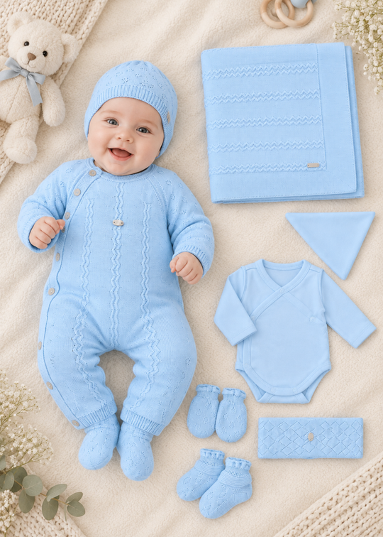 Set Nou-Nascut Tricotat Bleu 7 Piese pentru Baieti 3143 – Leo King