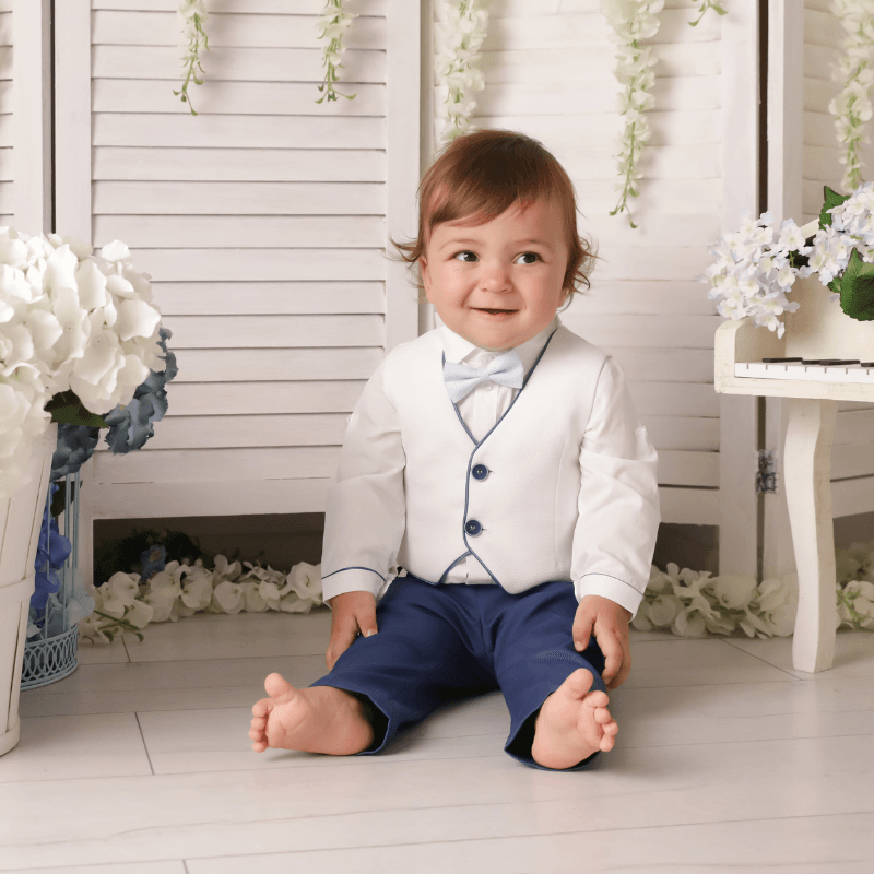 AnneBebe - Costum Elegant Baietei Octav Sacou Bleu Cu Picouri Vesta Alba AnneBebe