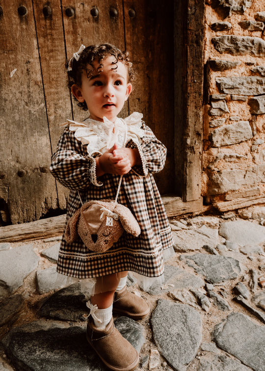 Rochie cu Maneca Lunga Carouri Maro cu Bej si Gentuta Caprioara 3734 Mino Baby