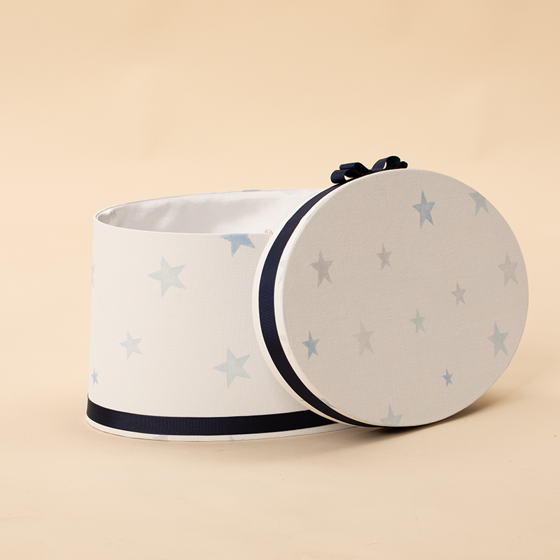 AnneBebe - Cufar Oval Stelute Bleu & Banda Bleumarin Botez Baieti AnneBebe