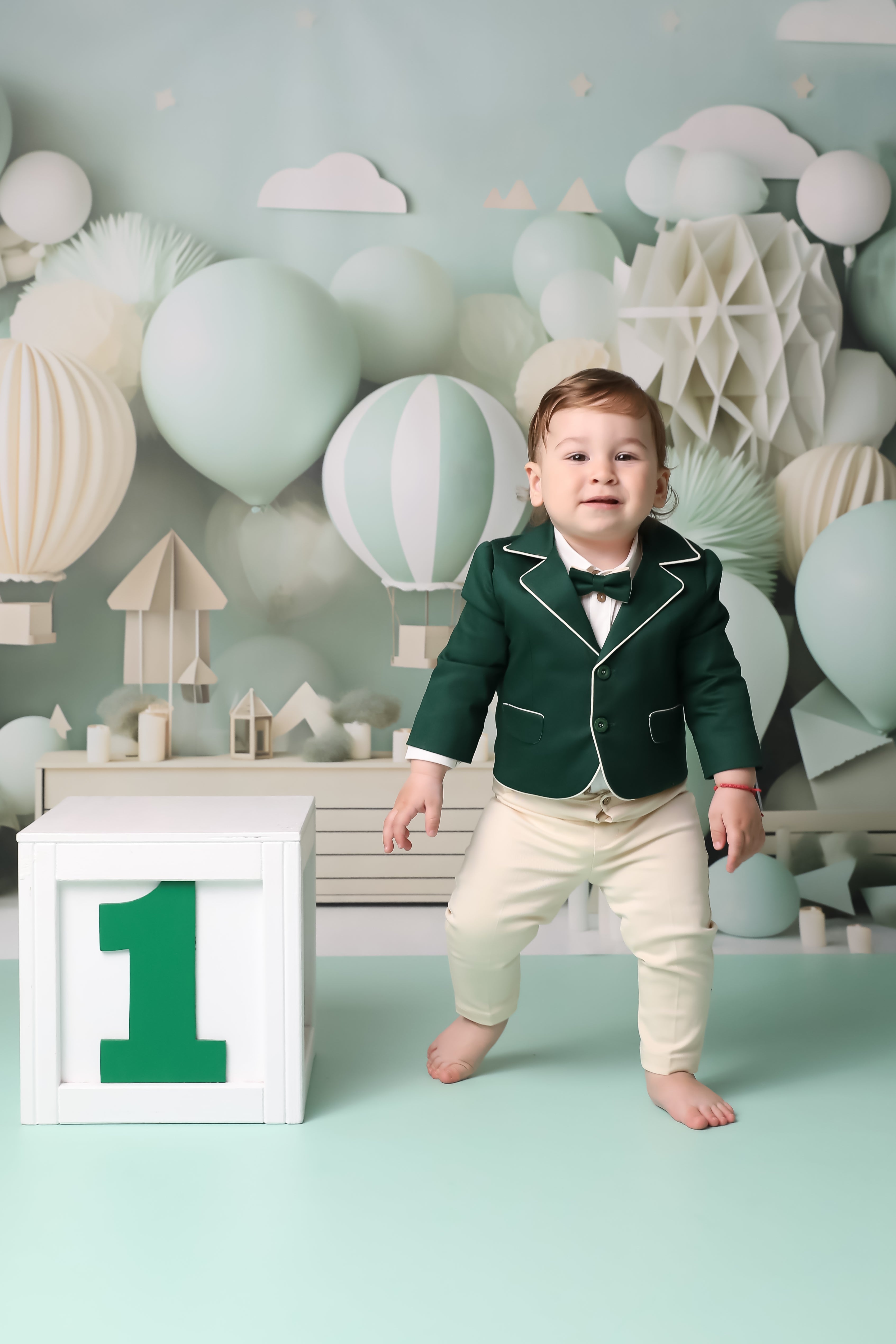 Albert Baptism Set 4 Pieces, Suit, Trunk, Candle and Personalized Baptism Chest AnneBebe