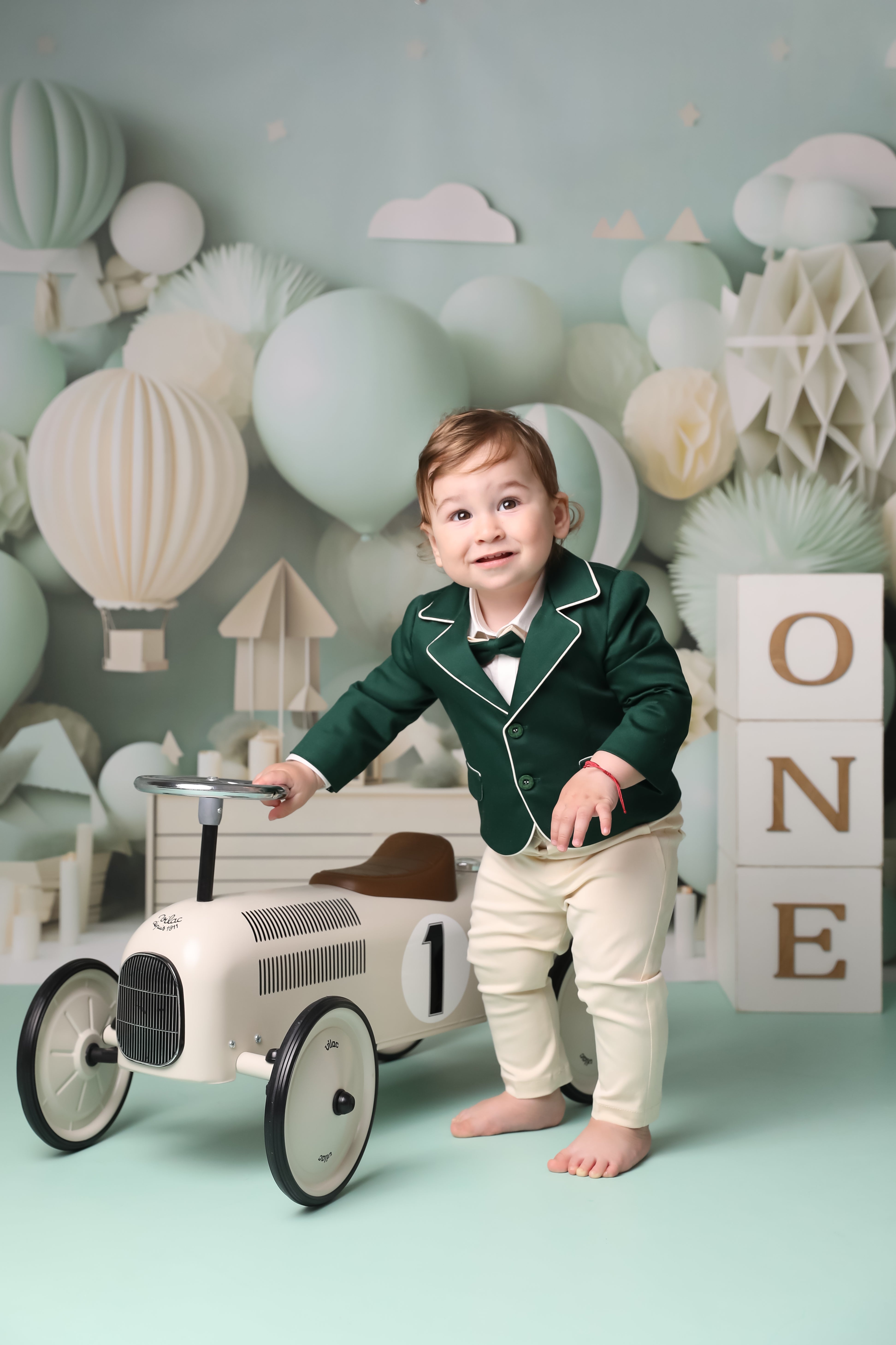 Albert Baptism Set 4 Pieces, Suit, Trunk, Candle and Personalized Baptism Chest AnneBebe