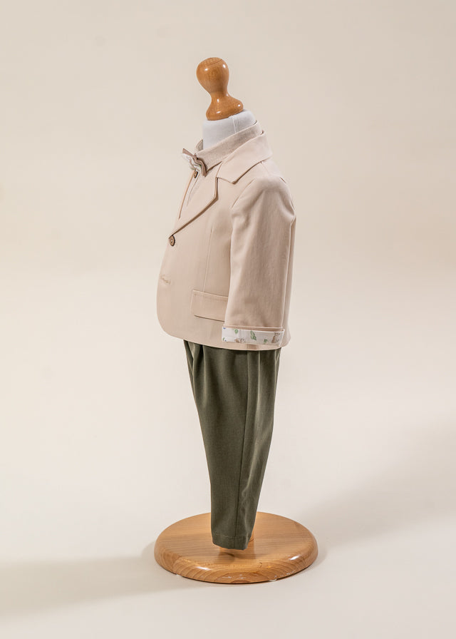 Costum Sacou Capucino Camasa Bej Imprimeu Iepuras La Guler AnneBebe