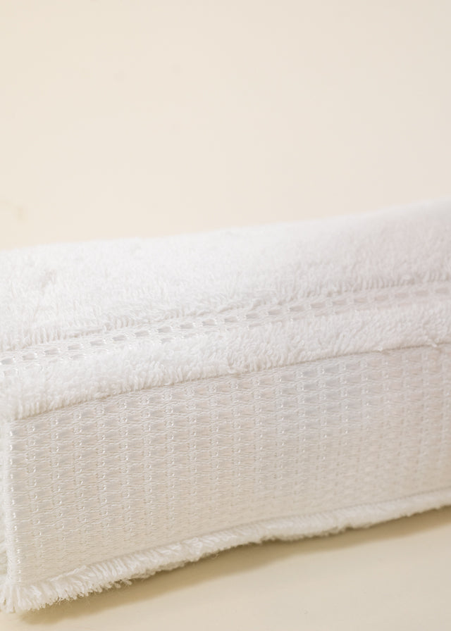 Set Botez Eric 2 Piese  Lumanare Trusou  Personalizat Botez AnneBebe