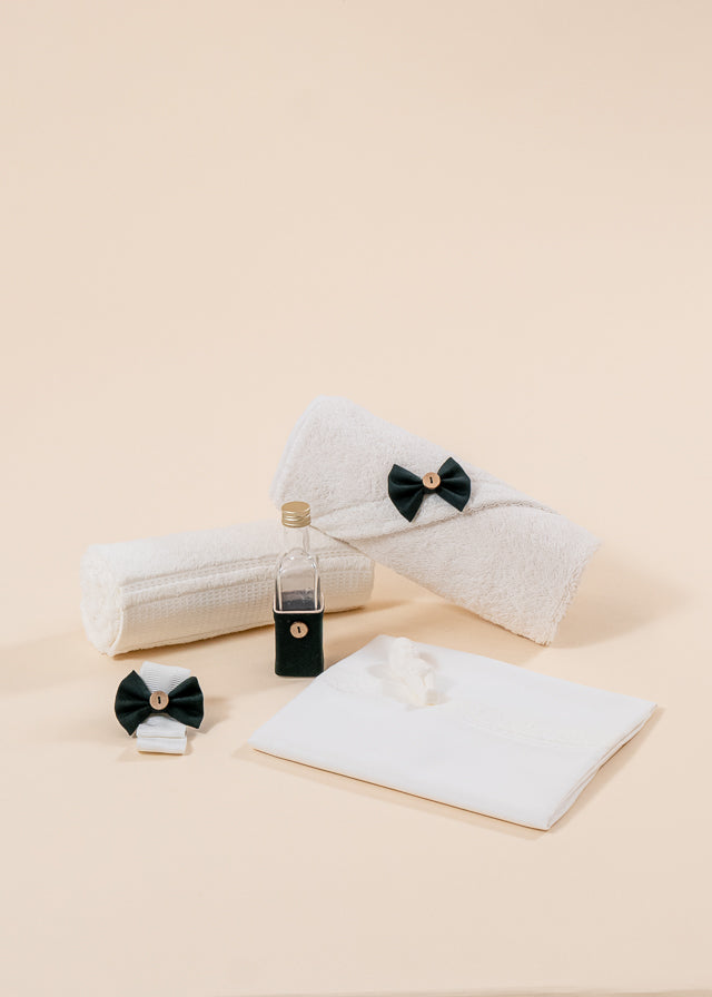 Cezar Baptism Set 3 Pieces, Candle, Trunk and Personalized Baptism Chest AnneBebe