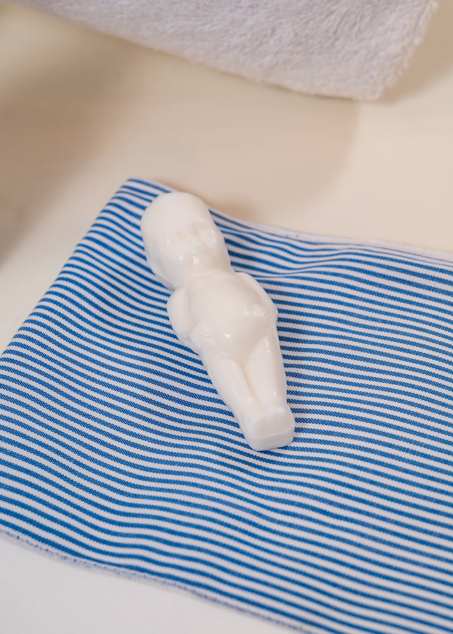 Set Botez Armand 3 Piese  Lumanare Trusou Cufar  Personalizat Botez AnneBebe