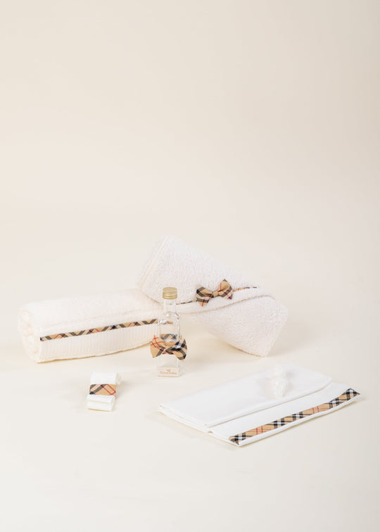 Trusou Nick Crem Cu Funde Si Cheder Stil Burberry AnneBebe