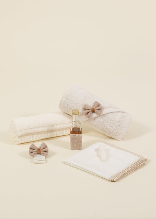 Trusou Dacian (Damian) Crem Funde Stofa Crem Cu Dungi Maro Deschis AnneBebe