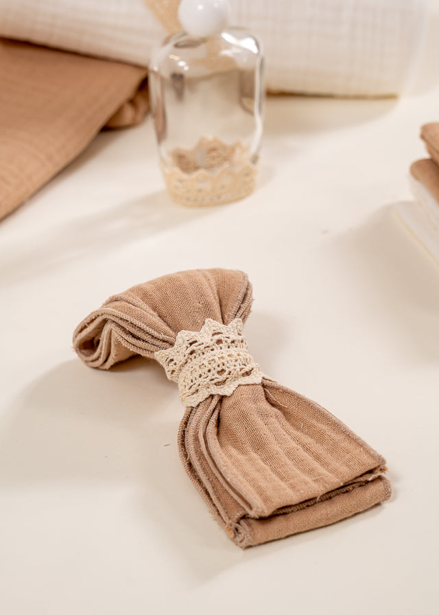 Trusou Muselina Cappucino Cu Pled Maro