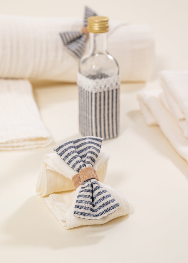 Trusou Teodor Muselina Crem Funde In Dungi AnneBebe