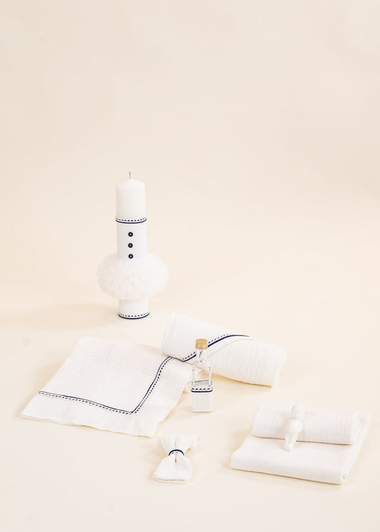 Set Botez Mihai 2 Piese, Lumanare si Trusou Personalizat Botez AnneBebe