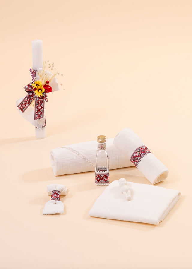 Set Botez Traditional 3 Piese, Costum, Trusou si Lumanare Personalizate AnneBebe