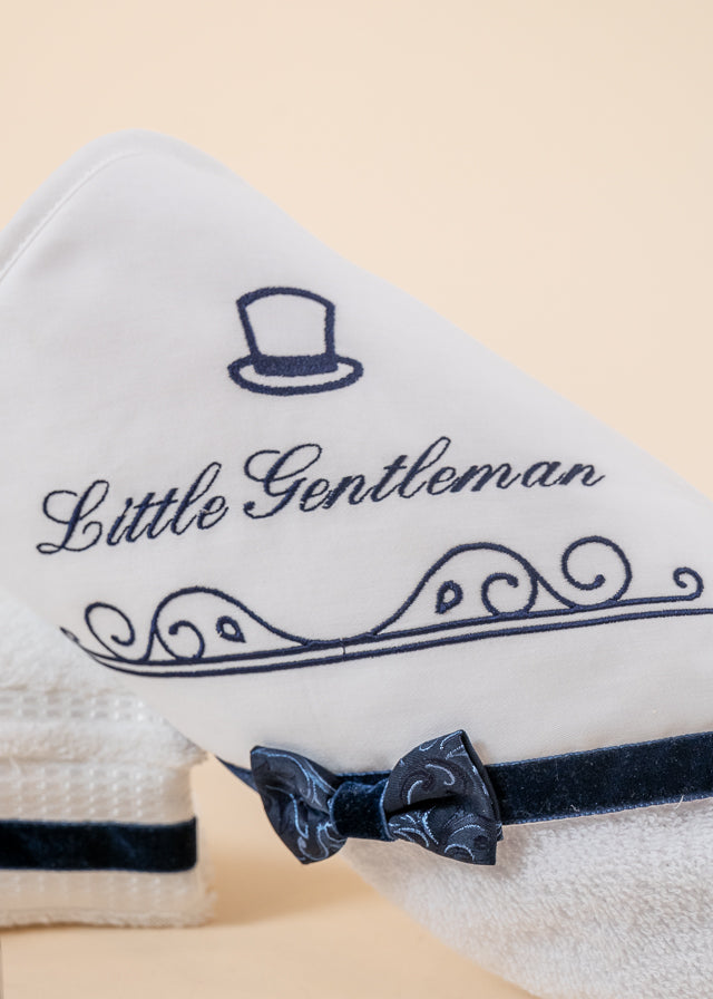 Set Botez Lucian 3 Piese, Lumanare, Trusou si Cufar Personalizat Botez AnneBebe