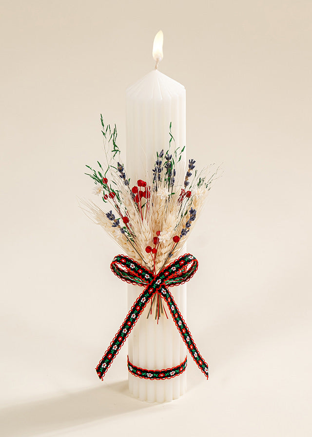 Lumanare Traditionala Crem Spice Si Banda Neagra Flori Rosii AnneBebe