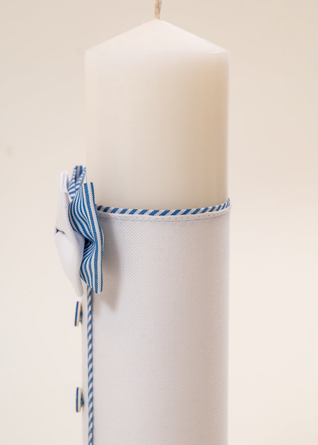 Lumanare Armand Alba Cu Papion Dungi Bleo