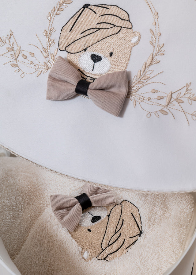 George Baptism Set 3 Pieces, Candle, Trunk and Personalized Baptism Chest AnneBebe