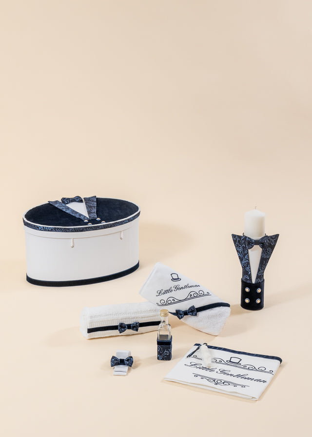 Set Botez Lucian 3 Piese, Lumanare, Trusou si Cufar Personalizat Botez AnneBebe